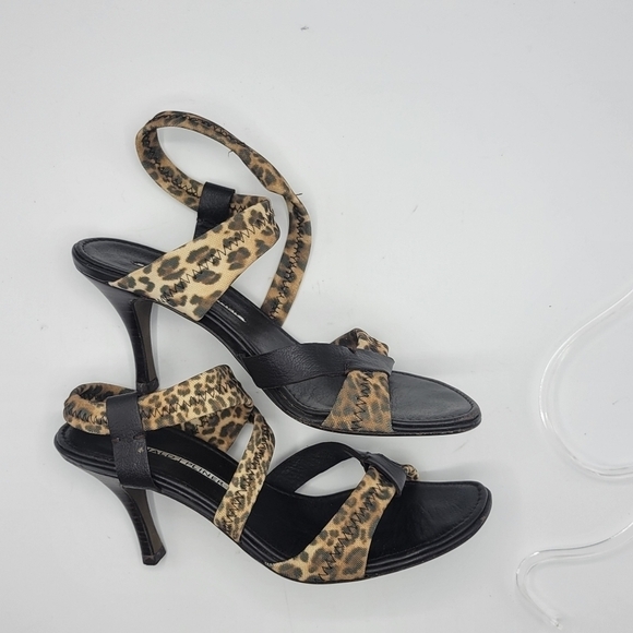 Donald J Pliner leopard print straps size 7M - Picture 4 of 15
